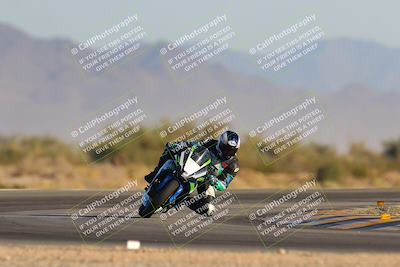 media/Dec-09-2023-SoCal Trackdays (Sat) [[76a8ac2686]]/Turn 15 Set 1 (230pm)/